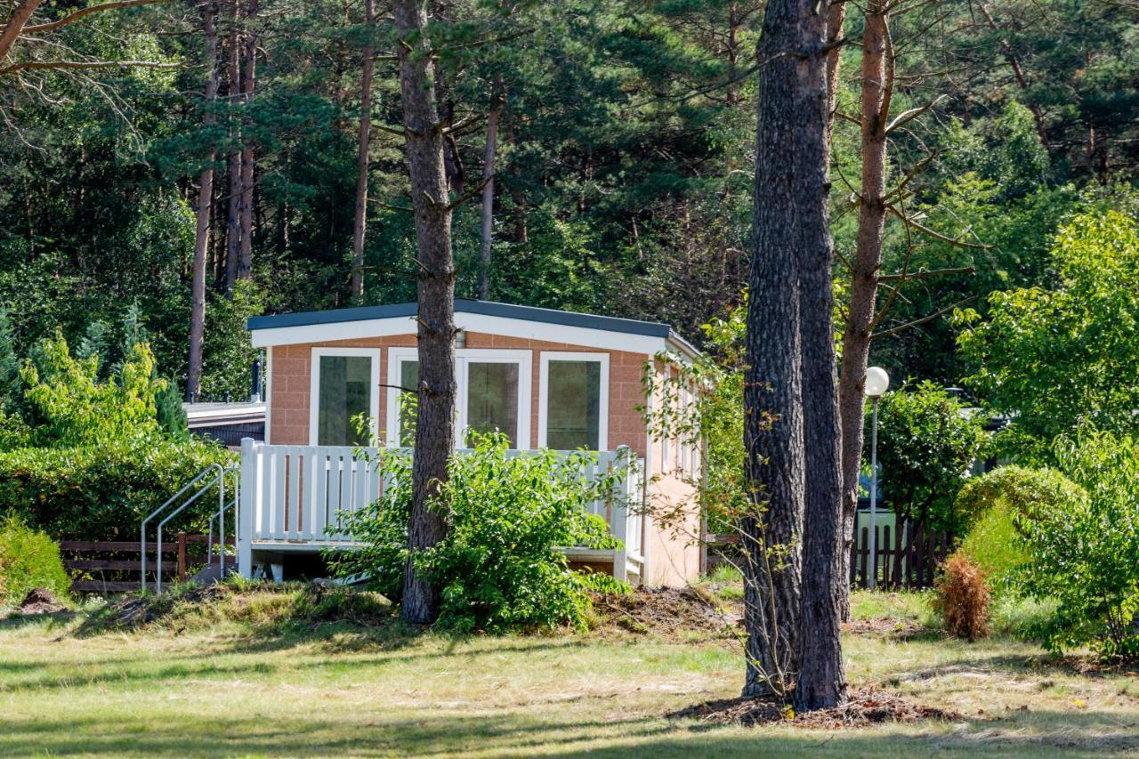 Naturcamping Lueneburger Heide - Chalets & Tiny Haeuser Soltau Buitenkant foto