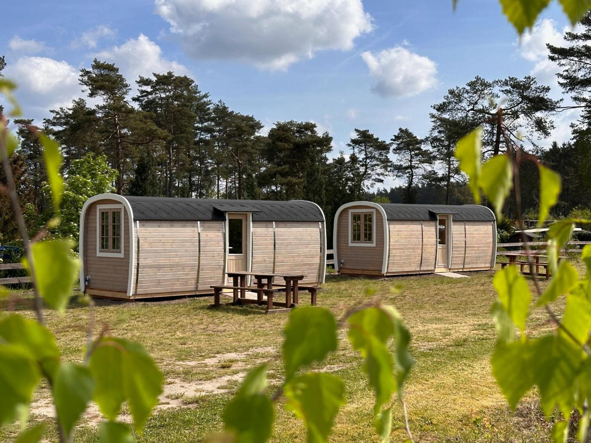Naturcamping Lueneburger Heide - Chalets & Tiny Haeuser Soltau Buitenkant foto