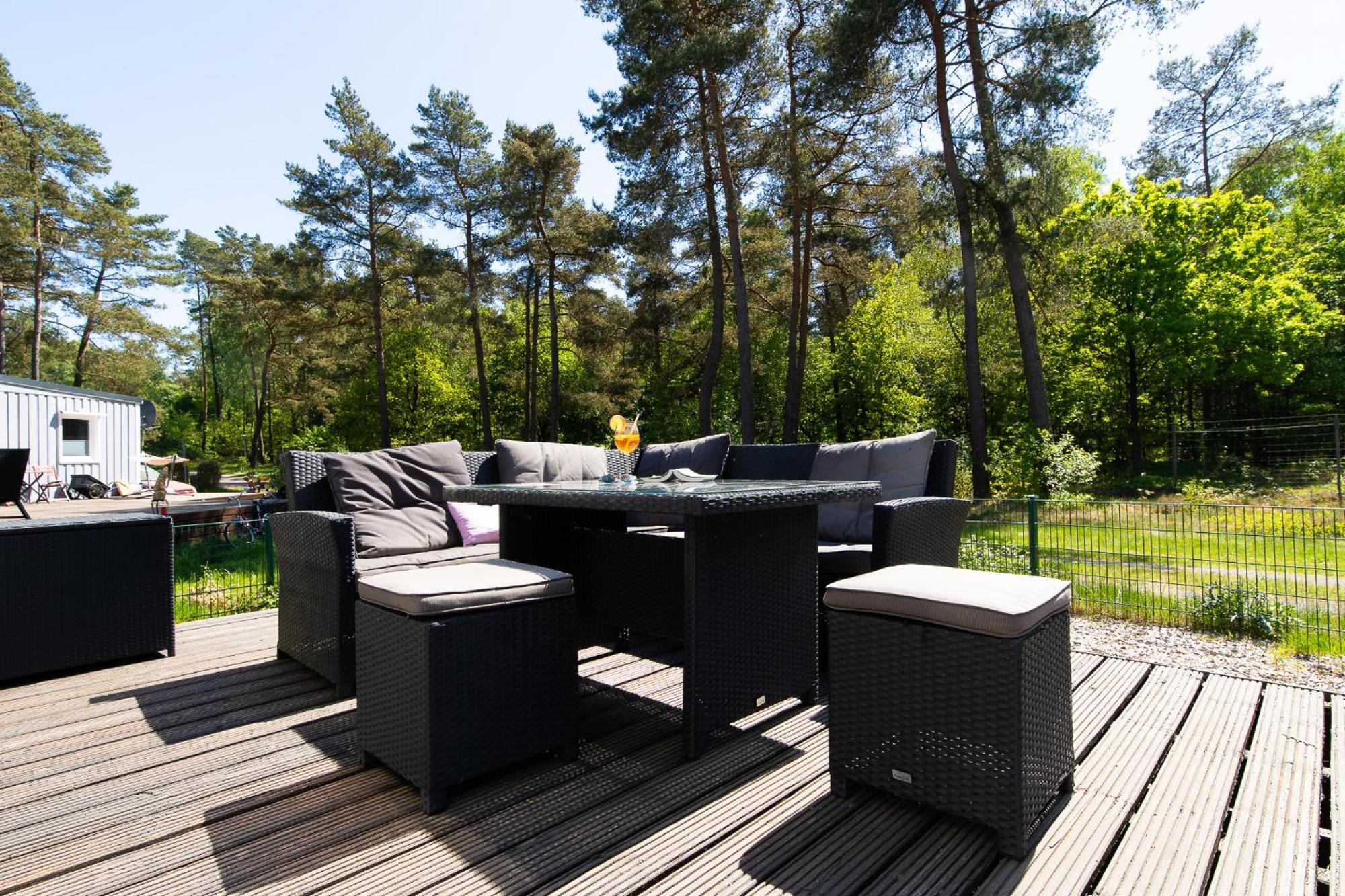 Naturcamping Lueneburger Heide - Chalets & Tiny Haeuser Soltau Buitenkant foto